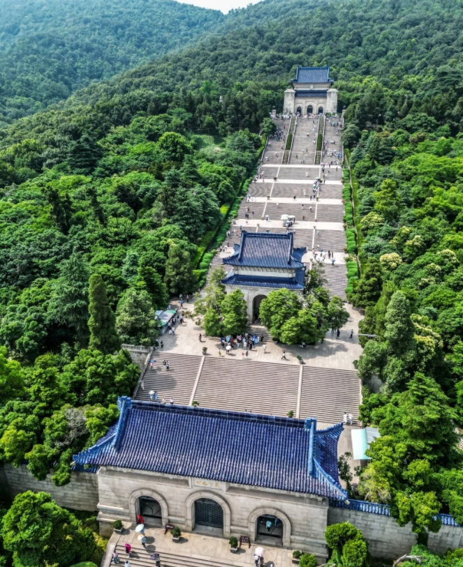 Sun Yat-sen Mausoleum