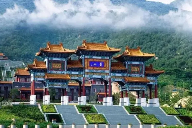 Panshan Mountain, a national 5A-level scenic area.