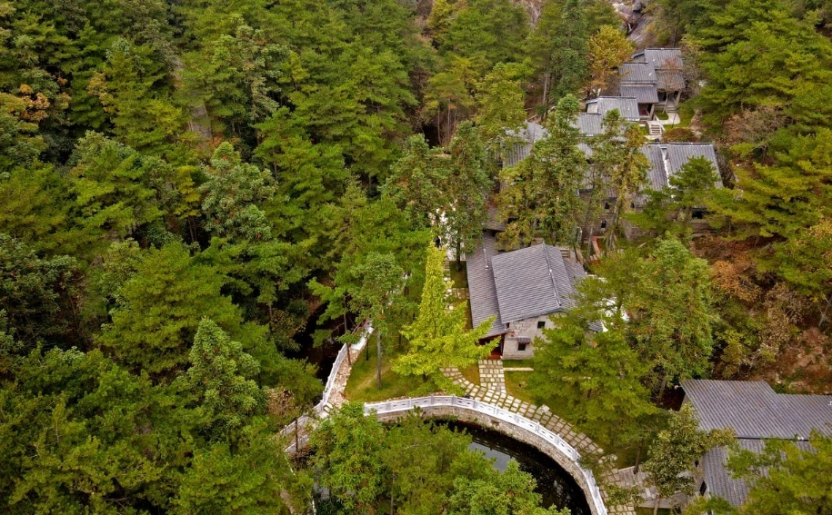 Tianzhu Mountain Villa