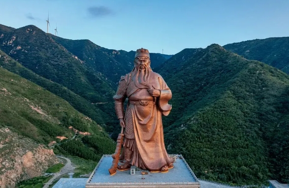 ▲ Statue of Guan Yu.