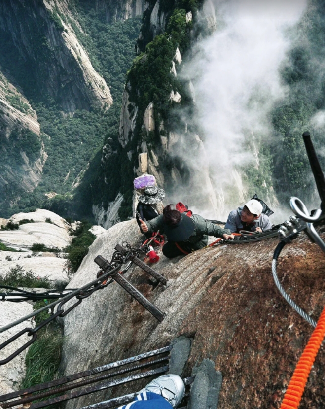 Plank Road in the Sky on Huashan Mountain