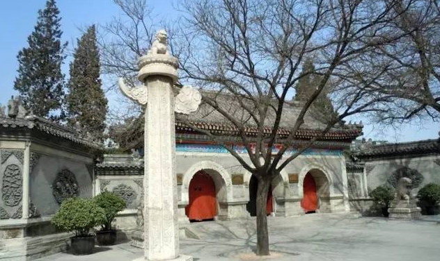 Baiyun Guanshan Gate