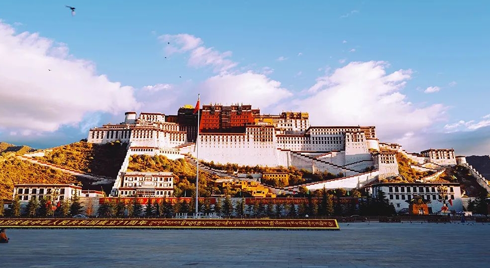 Potala Palace Square