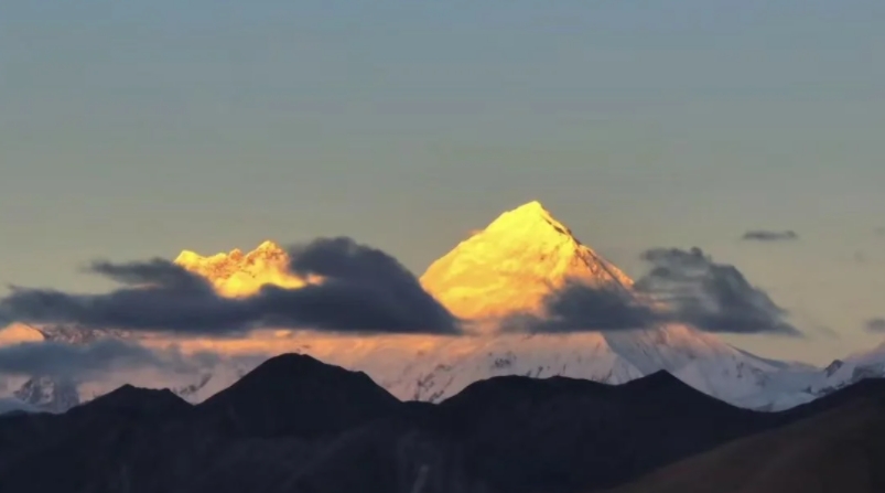 Bukadaban Peak